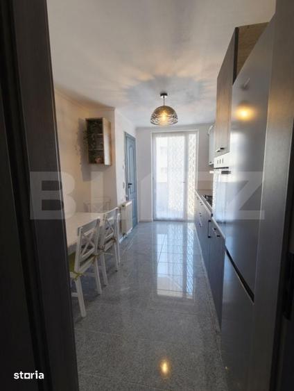 Apartament cu 3 camere decomandat în Central