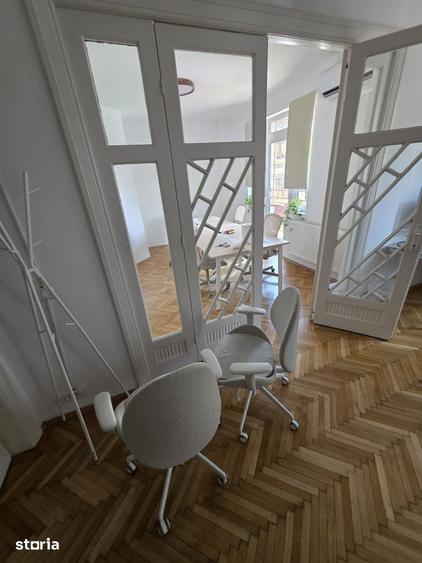 Apartament cu 3 camere în Centrul Istoric