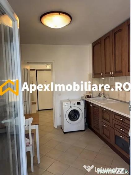 Apartament cu 2 camere decomandat în Universitate