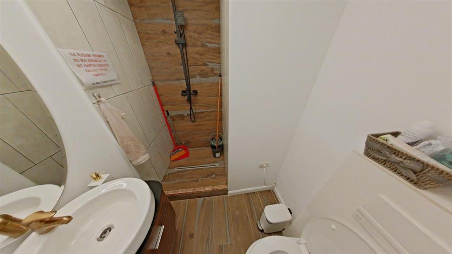 Spațiu comercial, de 28 mp, în Ultracentral