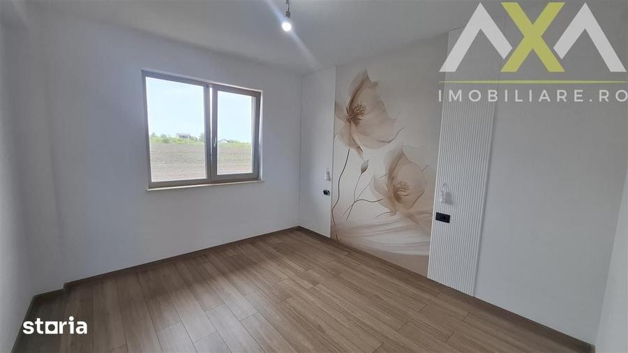 Casă cu 4 camere cu Teren 250 Mp în Rediu