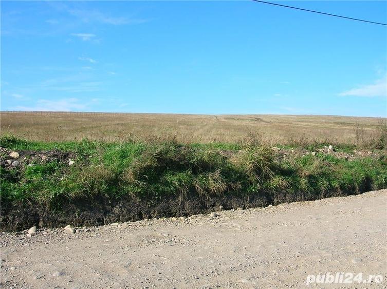 Teren de 9600 mp, în Central
