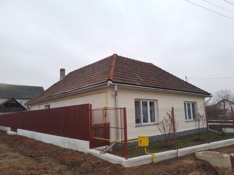 Casă cu 2 camere în Central