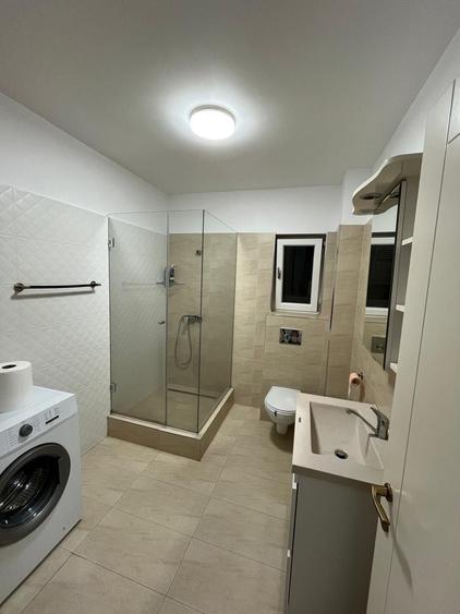 Apartament cu 2 camere decomandat în Ciorani