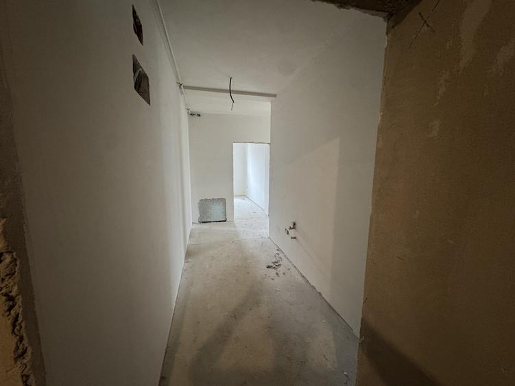 Apartament cu 2 camere decomandat în Giroc