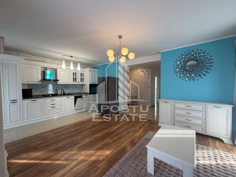 Apartament cu 3 camere decomandat în Aradului