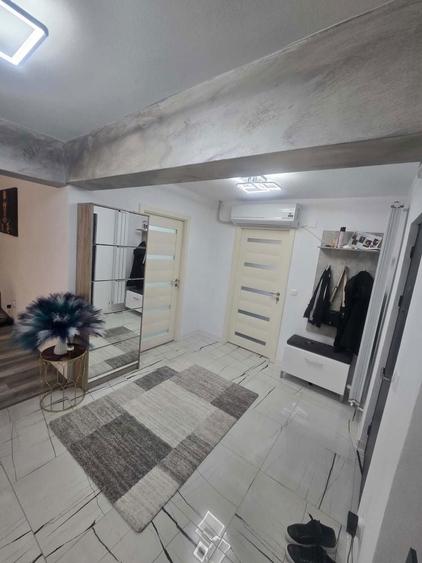Apartament cu 4 camere în Central