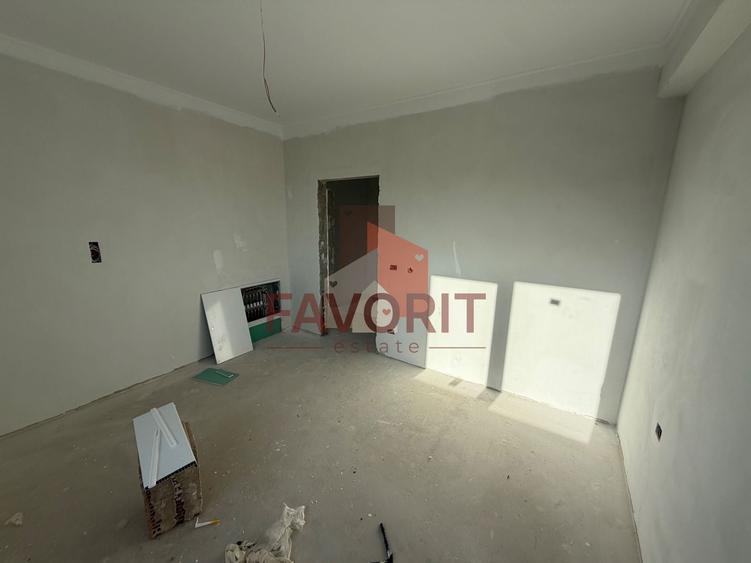 Duplex cu 4 camere cu Canalizare în Giroc