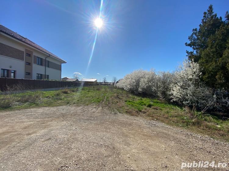 Teren de 1000 mp, în Corbeanca