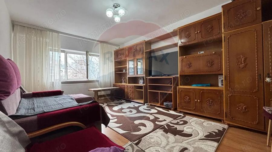 Apartament cu 2 camere decomandat, mobilat în Nord
