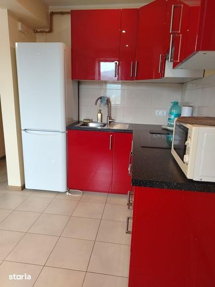Apartament cu 2 camere semidecomandat în Republicii