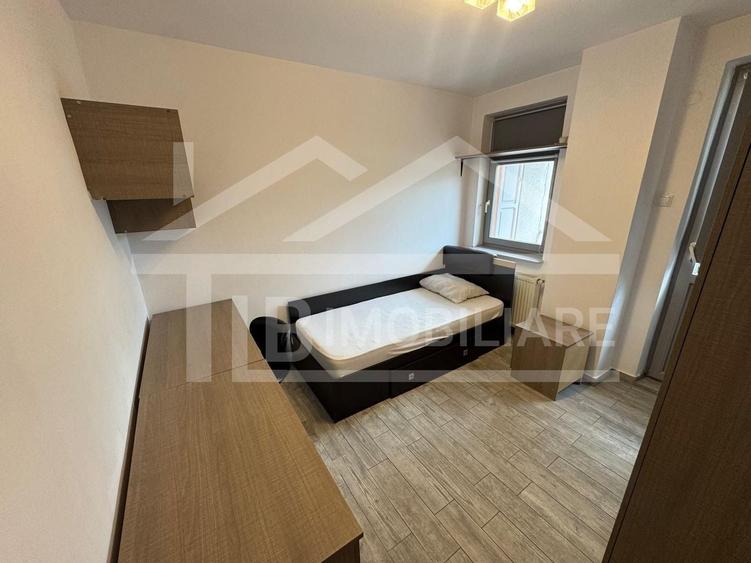 Apartament cu 3 camere decomandat, mobilat în 22 Decembrie 1989