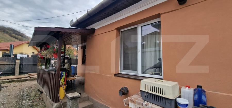 Casă individuală cu 2 camere cu Canalizare în Apahida