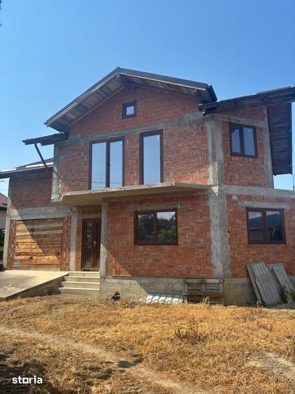 De vanzare casa P+1, 3 bai, 4 dormitoare, 860mp teren, Pret 55000euro - 1
