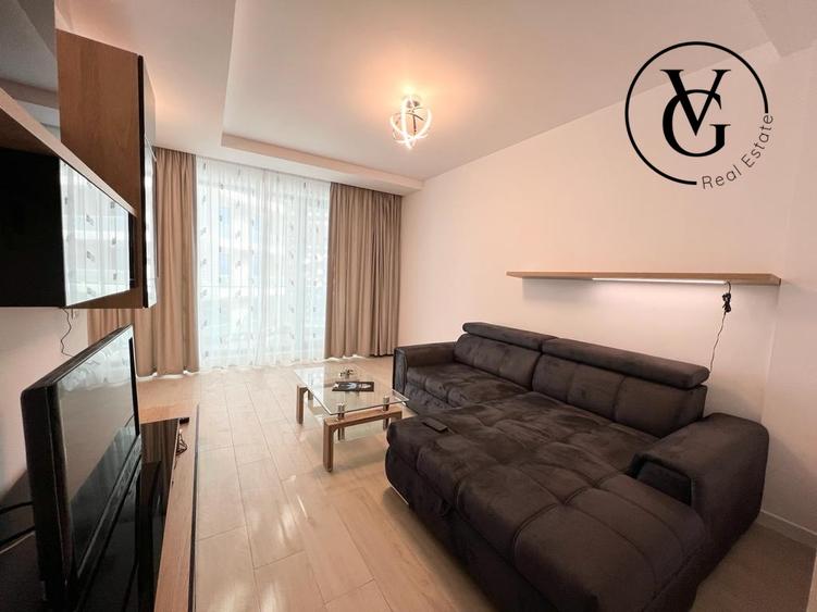 Apartament cu 2 camere decomandat, mobilat în Est