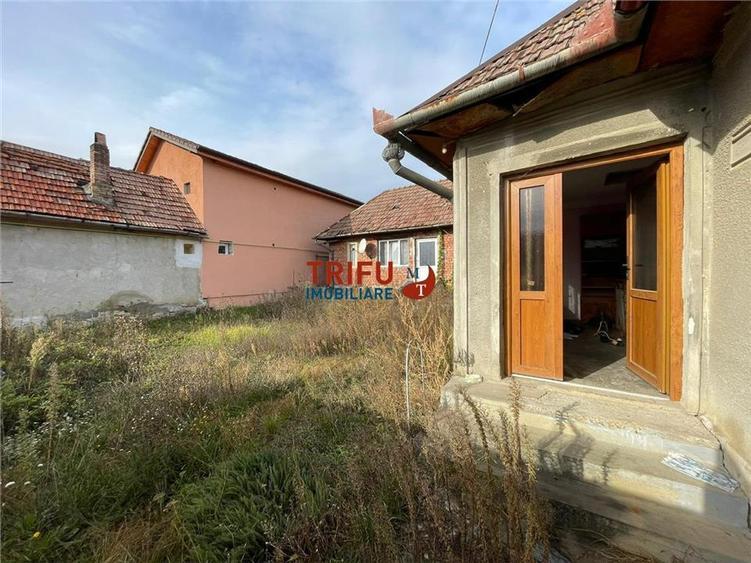 Casă individuală cu 3 camere cu Canalizare în Cricău