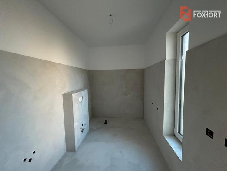 Casă individuală cu 4 camere cu Teren 618 Mp în Giarmata