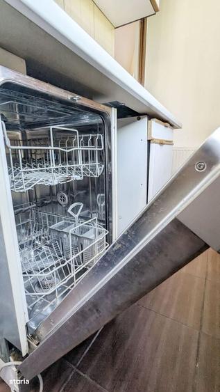 Apartament cu 2 camere, mobilat în Vitan
