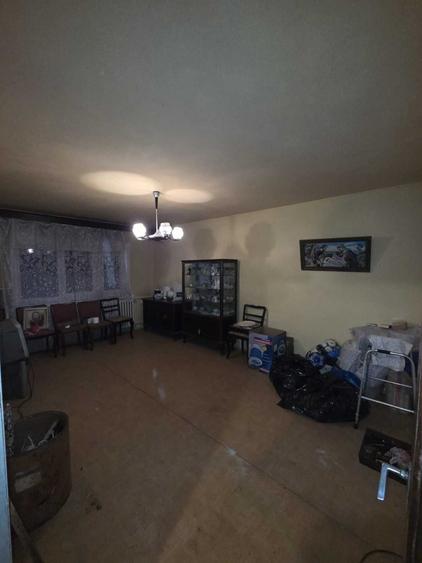 Apartament cu 3 camere decomandat în Colentina