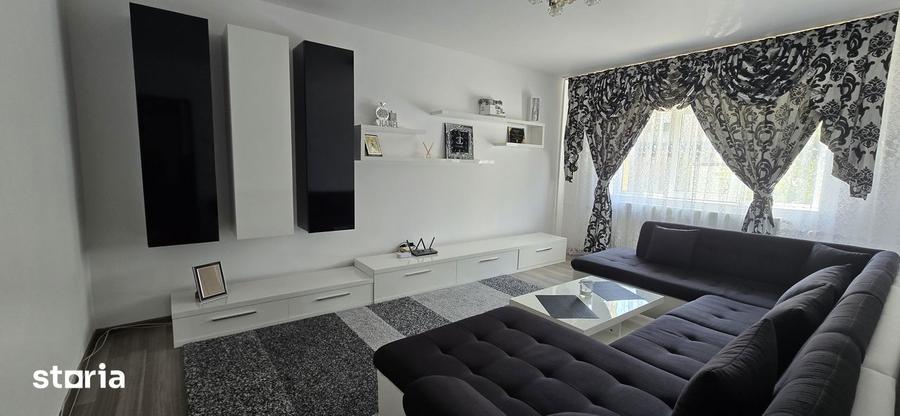 Vanzare apartament 3 camere, ETAJ 1 , micro 3 Targoviste - 2