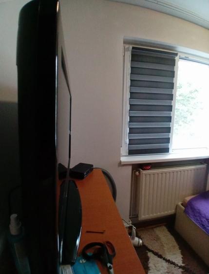 Apartament cu 3 camere semidecomandat în Mureșeni
