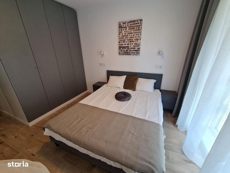 Apartament cu 3 camere în Barbu Văcărescu