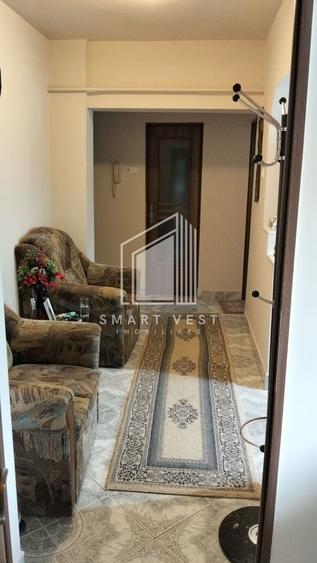 Apartament cu 2 camere decomandat, mobilat în Micro 16