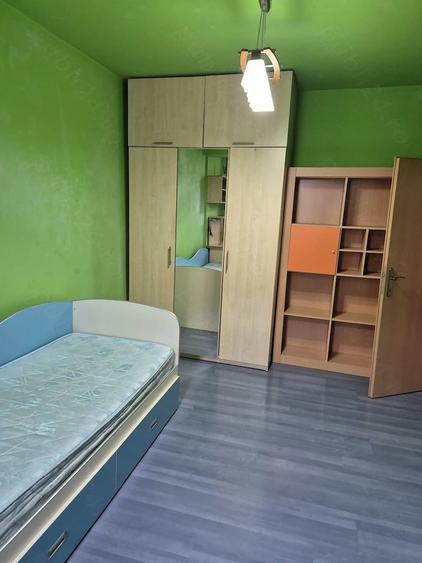 Apartament cu 2 camere decomandat în Dumbrava 2