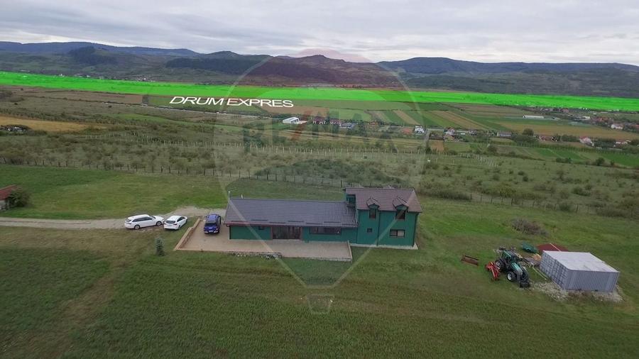 Teren agricol extravilan de 94218 mp, în Livada (Iclod)