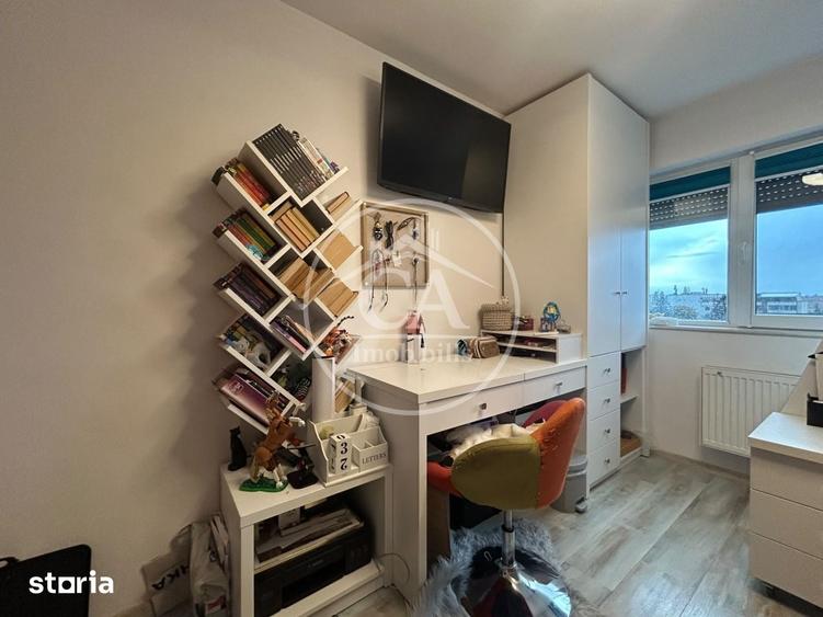Apartament cu 3 camere decomandat în Cantemir