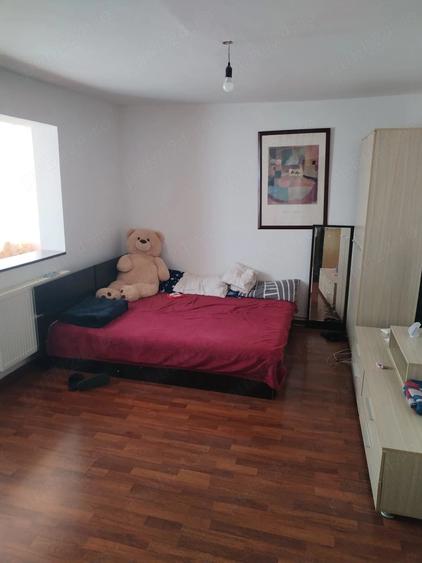 Apartament cu 3 camere decomandat în Cetății
