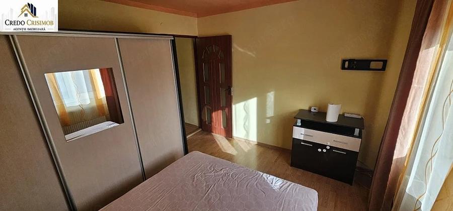 Vand apartament 2 cam cf 1 decomandat zona govandari ,Micro 3 - 12