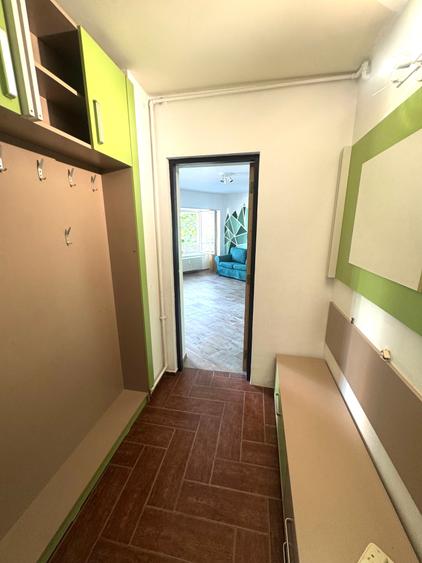 Apartament cu 2 camere decomandat în Calea Călărașilor