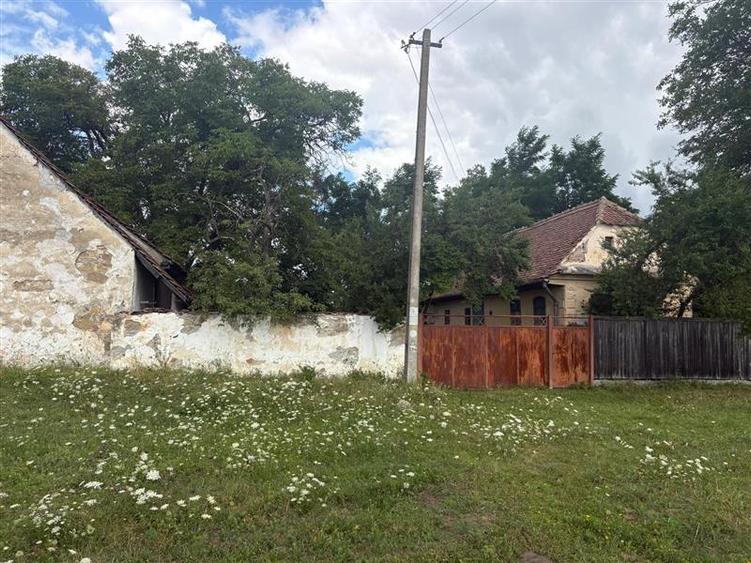 Casă individuală cu 2 camere cu Teren 499 Mp în Cărpiniș