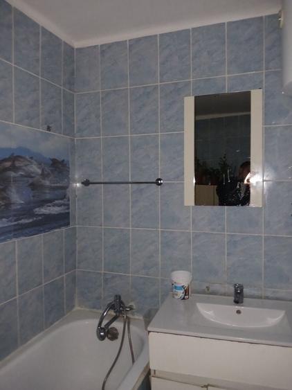 Apartament cu 2 camere nedecomandat în Centrul Civic