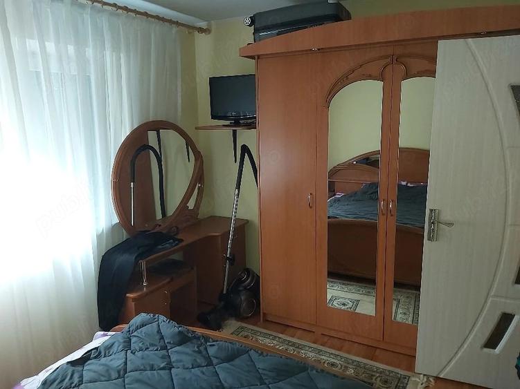 Apartament cu 3 camere semidecomandat în Calea Aradului