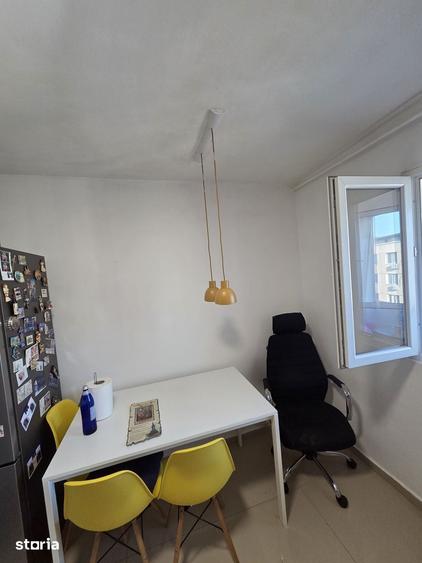Apartament 2 camere, balcon, etaj 8, Crangasi - 17
