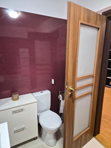 Apartament cu 2 camere decomandat, mobilat în Prelungirea Ghencea