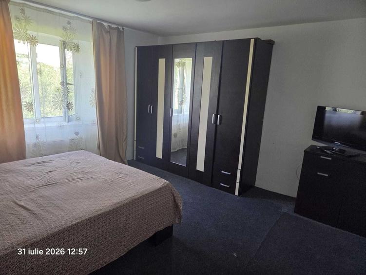 Casă cu 3 camere în Dunavățu de Jos