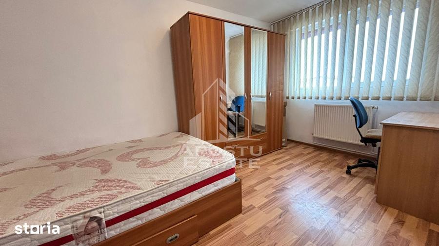 Apartament cu 2 camere nedecomandat în Soarelui