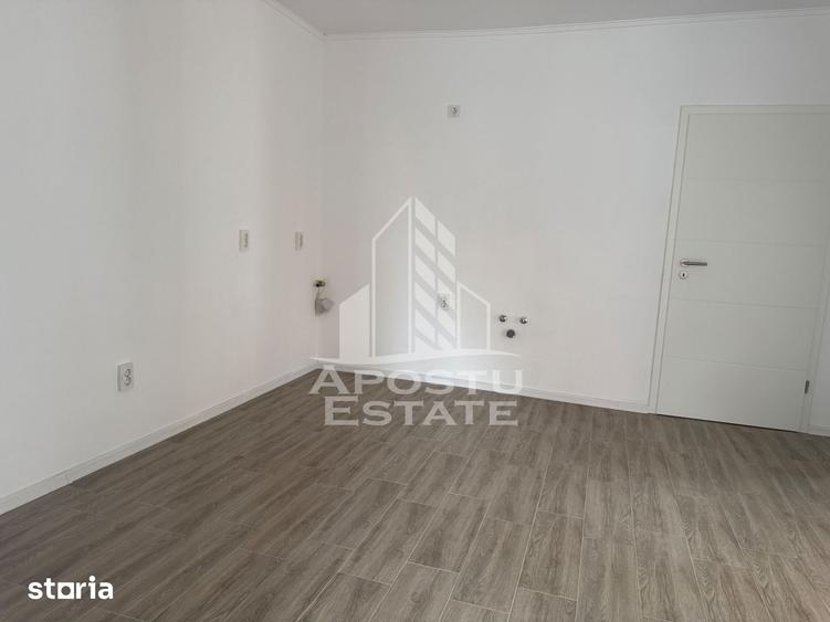 Casă cu 4 camere cu Teren 235 Mp în Circumvalațiunii