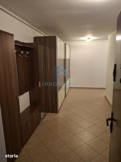 Apartament cu 3 camere în Pajura