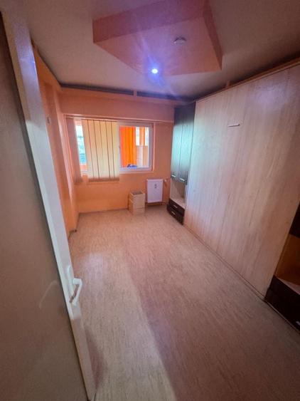 Apartament cu 4 camere în Dobroești