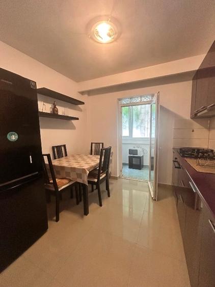 Apartament cu 2 camere decomandat, mobilat în Crângași