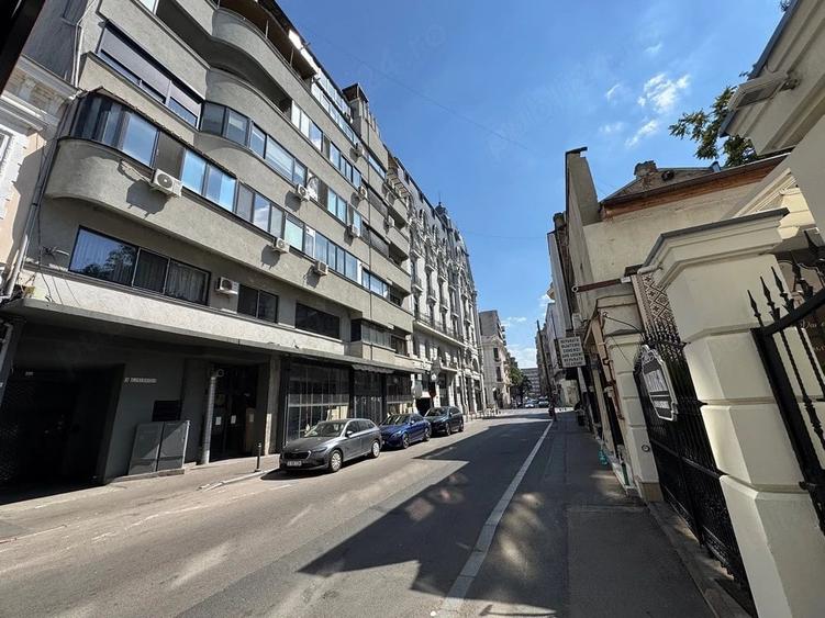 Apartament cu 2 camere decomandat în Cișmigiu