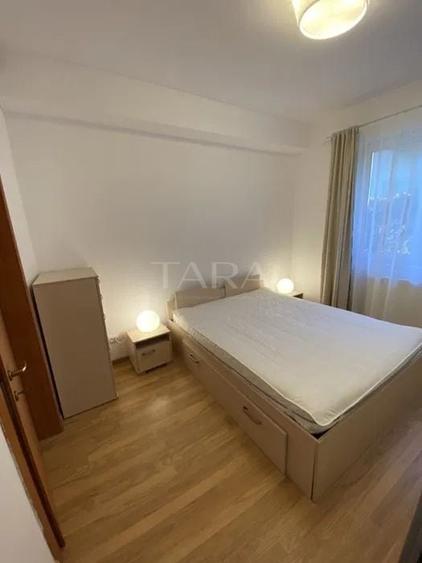 Apartament cu 2 camere semidecomandat, mobilat în Andrei Mureșanu