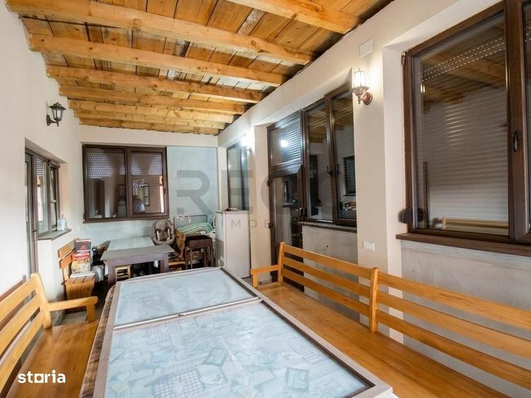 Casă cu 4 camere în Tărian