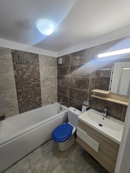 Apartament cu 2 camere decomandat în Colentina