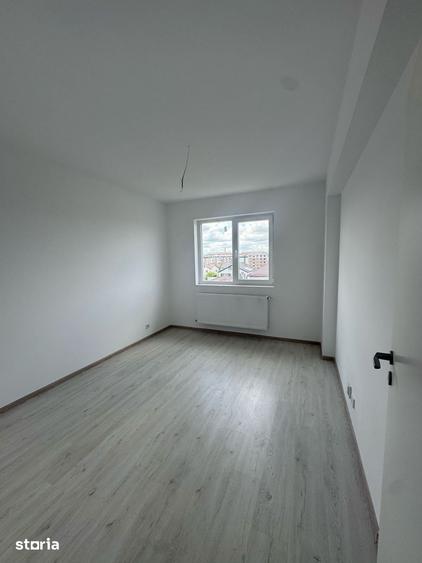 Apartament cu 3 camere decomandat în Militari