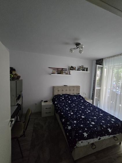 Apartament cu 2 camere decomandat în Avantgarden